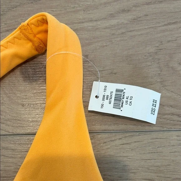 NWT Orange Racerback cropped sports tank/sportsbra - Picture 3 of 7